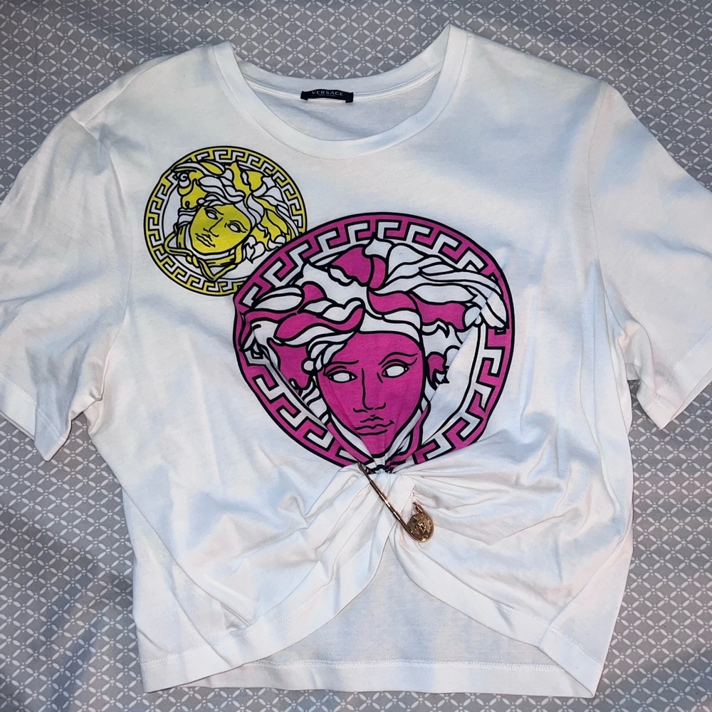 Versace Pin Cropped Tee